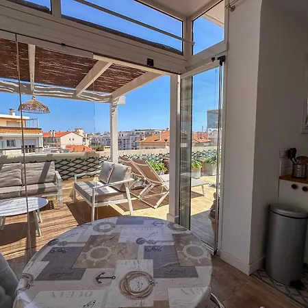 Alger - Rooftop Avec 1 Au Centre-ville D'antibes דירה *