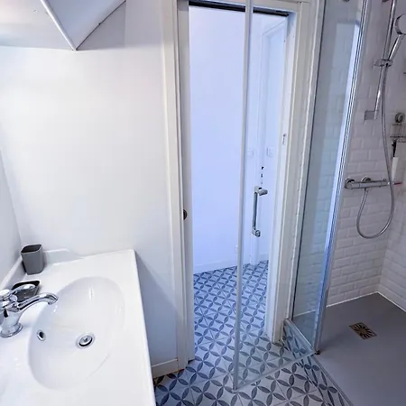 Alger - Rooftop Avec 1 Au Centre-ville D'antibes Antibes