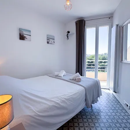 Alger - Rooftop Avec 1 Au Centre-ville D'antibes Daire