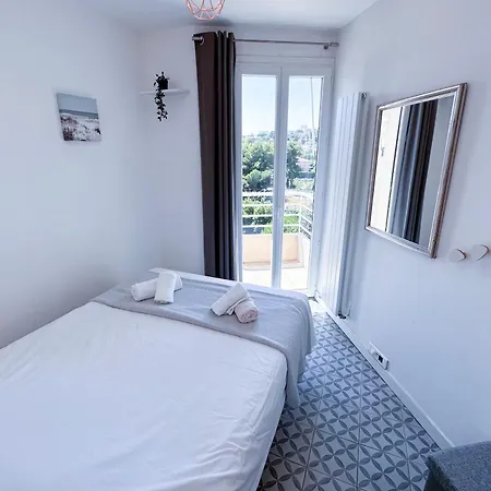Alger - Rooftop Avec 1 Au Centre-ville D'antibes Apartment *