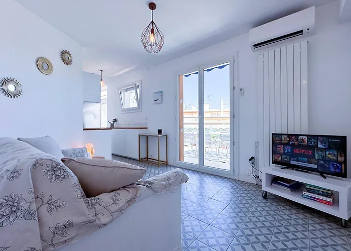 Alger - Rooftop Avec 1 Au Centre-ville D'antibes 앙티브